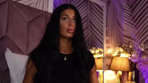 Snapshot of evarhea chatting on May 26, 2:51 am EvaRhea online show from May 26, 2:51 am