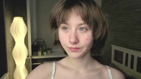 Eva online show from May 1, 7:07 pm