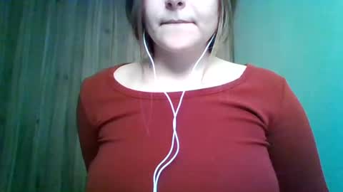 evasapples2026 online show from June 20, 9:06 pm