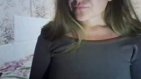evasapples2026 online show from July 5, 7:10 pm