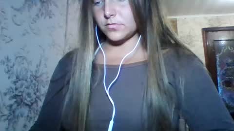 evasapples2026 online show from July 19, 3:49 pm