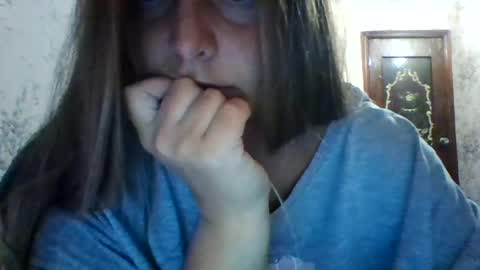 evasapples2026 online show from July 28, 8:23 pm