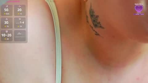 evasinclairr online show from January 6, 5:33 am