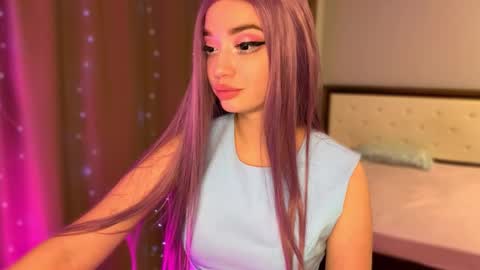 Eva online show from November 29, 4:54 pm