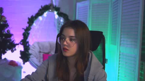 Eva  next stream -  - 1600 UTC2000  online show from December 25, 5:58 pm