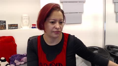 Snapshot of evatwiss chatting on May 27, 12:13 pm Eva Twiss online show from May 27, 12:13 pm