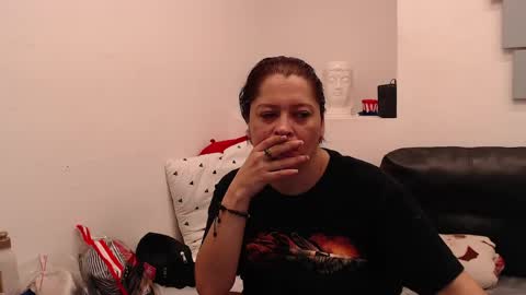 Snapshot of evatwiss chatting on May 31, 7:15 pm Eva Twiss online show from May 31, 7:15 pm