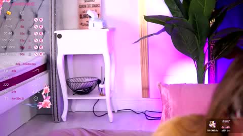 Carolina online show from October 6, 8:01 am