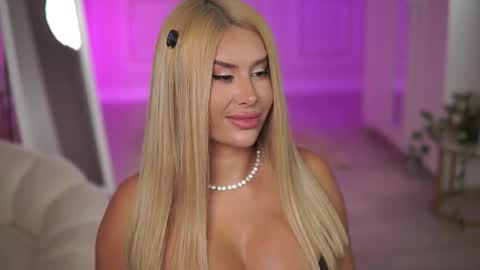 Eva online show from January 10, 9:05 pm