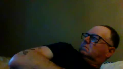 eve1luvsray online show from December 4, 9:56 pm