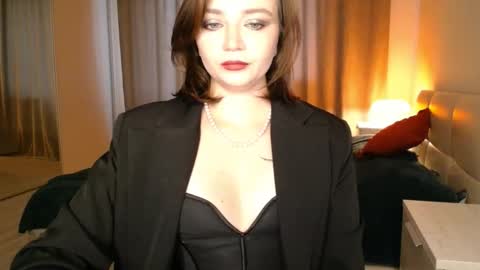 Snapshot of eve_nevertamed chatting on October 28, 7:01 am Eve online show from October 28, 7:01 am