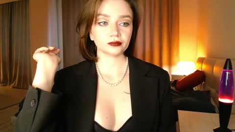 Snapshot of eve_nevertamed chatting on December 1, 6:40 am Eve online show from December 1, 6:40 am