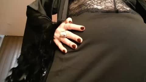 Snapshot of eve_nevertamed chatting on December 5, 7:17 am Eve online show from December 5, 7:17 am