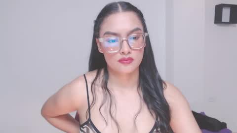 Eve Rox18 online show from April 28, 11:21 pm