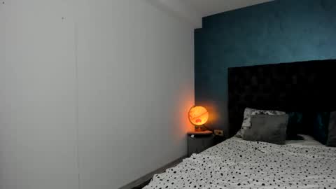 Eve online show from September 19, 5:24 pm