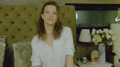 EveHamilton online show from January 20, 8:29 pm