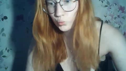 Snapshot of eveliina_shy chatting on June 3, 2:55 pm Evelina online show from June 3, 2:55 pm
