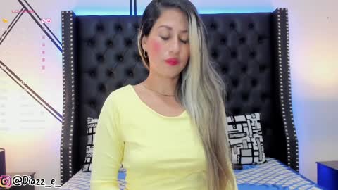 Snapshot of evelin_diaz_ chatting on January 4, 3:39 pm Evelin online show from January 4, 3:39 pm