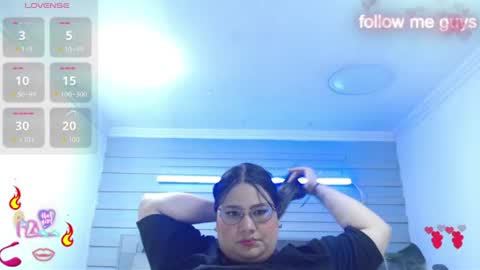 evelin zaens online show from June 25, 5:12 am
