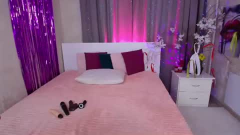Evelin online show from August 5, 5:21 am