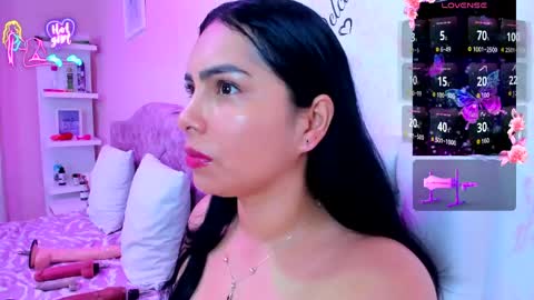 Evelinn belen online show from April 25, 9:34 am