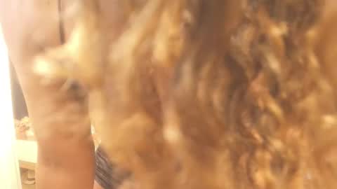 Snapshot of evelonga_707 chatting on May 15, 7:10 pm DAYANITA online show from May 15, 7:10 pm