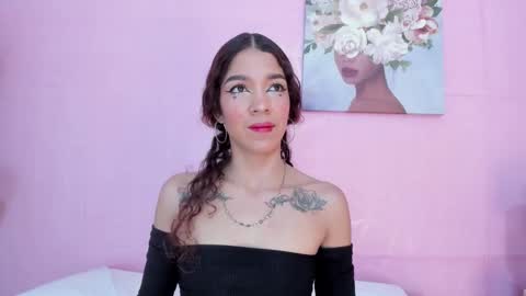 evelyn__rose1 online show from March 16, 7:18 pm