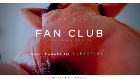 Snapshot of evelyn_chelle chatting on December 22, 1:34 am Im Eve or Chelle Next Stream 191224 online show from December 22, 1:34 am