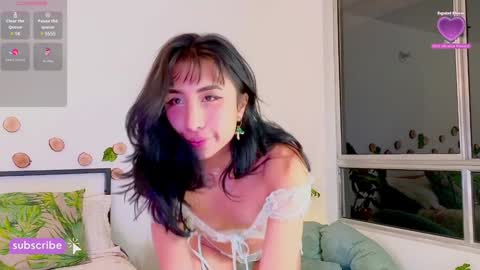 Snapshot of evelyn_chelle chatting on December 23, 11:49 pm Im Eve or Chelle Next Stream 191224 online show from December 23, 11:49 pm