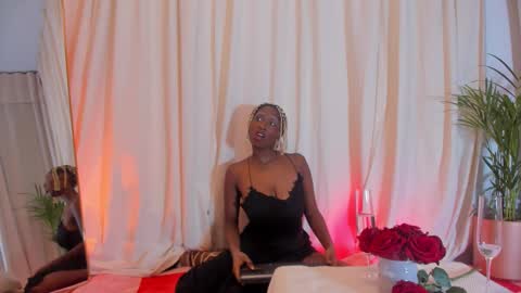 Evelyn Delicous Ebony online show from February 9, 7:51 pm
