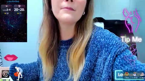 evelyne_rose online show from December 17, 6:08 am