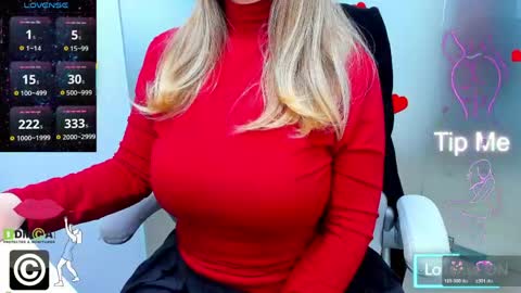 evelyne_rose online show from April 26, 5:05 am