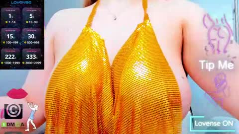 Snapshot of evelyne_rose chatting on June 4, 5:24 am evelyne_rose online show from June 4, 5:24 am