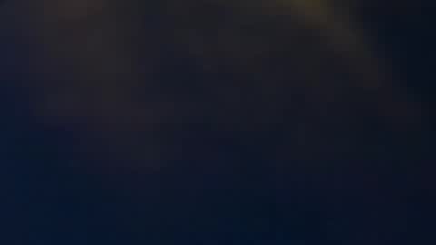 Snapshot of evelynhais chatting on April 16, 12:39 pm Evelyn online show from April 16, 12:39 pm