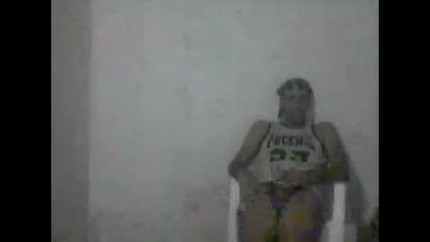 everaldosantos online show from February 11, 9:31 pm