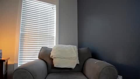 Snapshot of everleighmae chatting on February 2, 12:48 pm Everleighmae online show from February 2, 12:48 pm