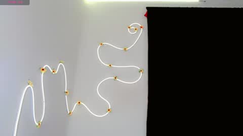 everlin_01 online show from June 19, 3:00 am
