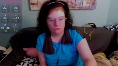 Snapshot of everly_rays chatting on June 28, 4:46 pm Everly online show from June 28, 4:46 pm