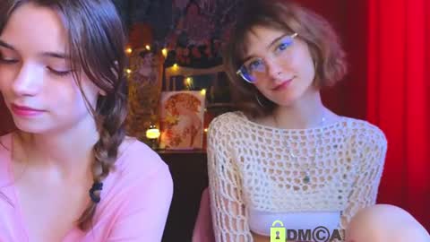 Snapshot of evi_brook chatting on July 4, 12:22 pm evi_brook online show from July 4, 12:22 pm