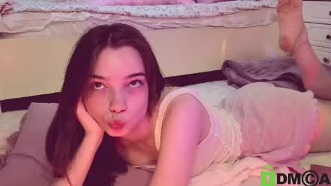 Snapshot of evi_brook chatting on July 18, 10:52 am evi_brook online show from July 18, 10:52 am