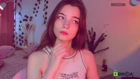 Snapshot of evi_brook chatting on July 21, 10:06 am evi_brook online show from July 21, 10:06 am