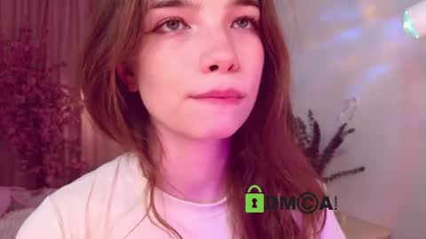 Snapshot of evi_brook chatting on August 4, 11:13 am evi_brook online show from August 4, 11:13 am