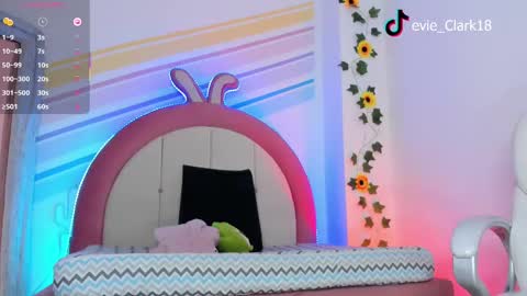 My name is Evie  nice to meet you  really get to know me better private is open  online show from February 16, 12:41 am