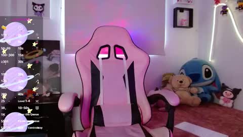 Evie Cloud online show from September 9, 6:18 pm