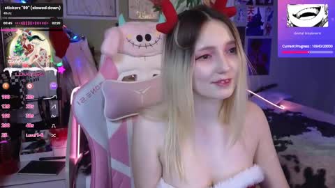 Evie online show from January 1, 12:53 am