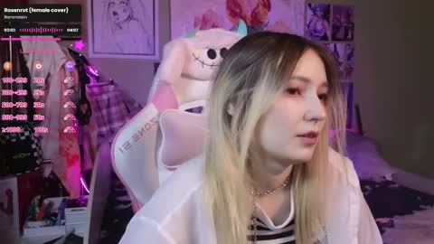 Evie online show from January 7, 9:35 pm