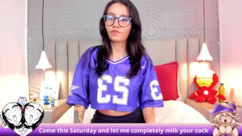 eviegothel_ online show from January 15, 8:45 pm