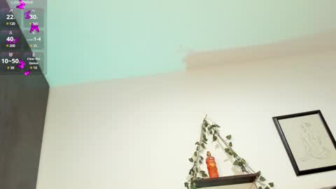 Snapshot of evieh1_ chatting on February 5, 9:46 am Ivi Alejandra online show from February 5, 9:46 am