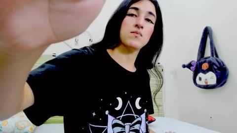 Marley independent model online show from November 25, 7:36 pm