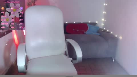 Snapshot of evil_stepmothers chatting on December 13, 2:16 pm Pamela  online show from December 13, 2:16 pm